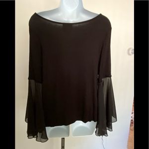 NWOT, W5 Black Gauze Top